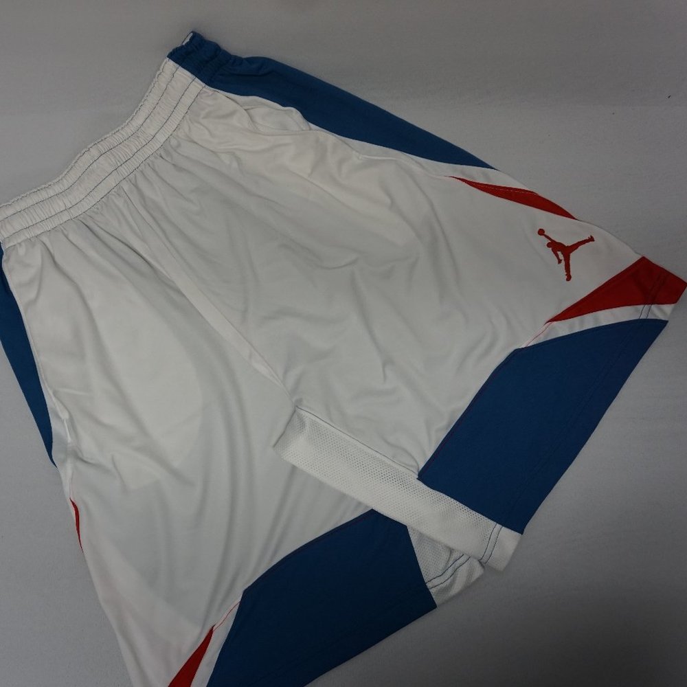 Jordan Basketball Shorts Mens size Large